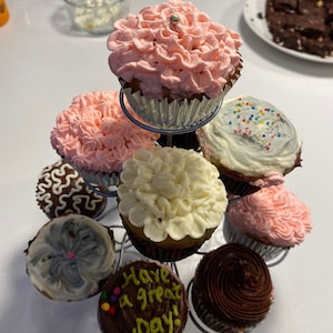 3 Tier Cupcake Stand