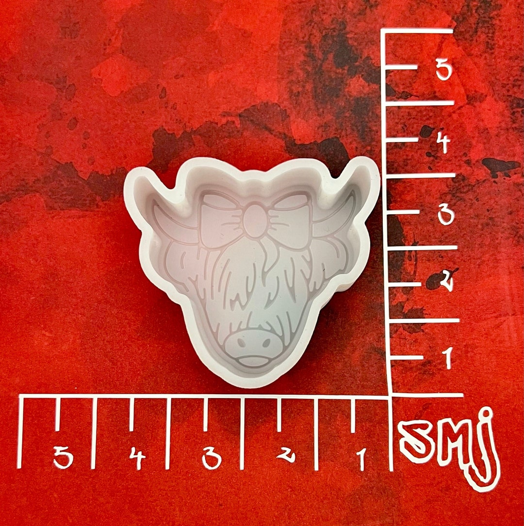 Highland Cow Head With Bow Etsy