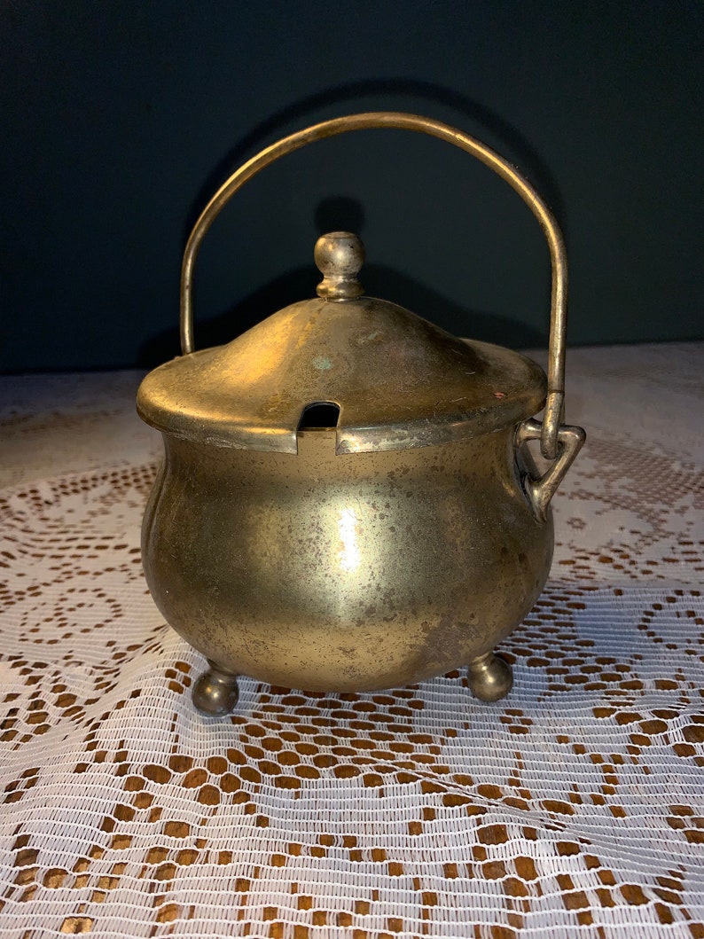 1950s Antique Solid Brass Firestarter Kettle Cauldron With Hearth Side