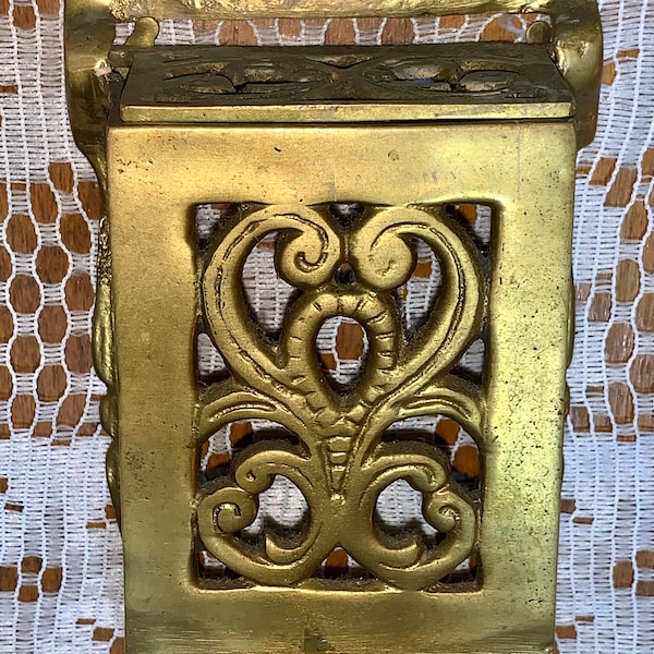 Vintage 1970s Solid Brass Ornate Filigree Match Stick Holder with Cubby Bottom and Hinged Lid in a Hollywood Regency Design