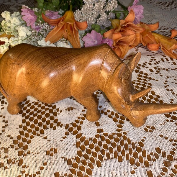 Vintage 1980’s Wooden Carved Beautiful RHINOCEROS - Ten (10”) Inch Long RHINO