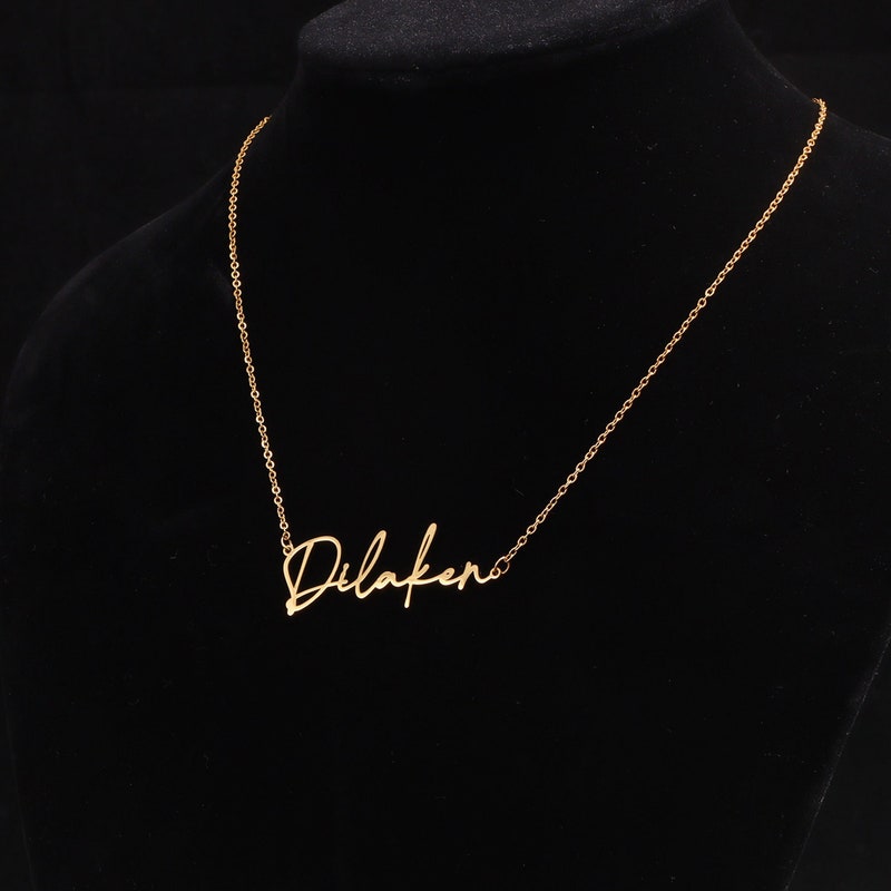 Abbott Lyon Arabic Name Necklace Rose Gold Custom Name Necklace