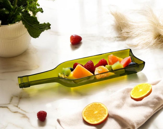 Upcycled Wine Bottle Green Glass Platter: Eco-Friendly Serving Tray