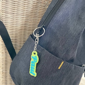 Schlüsselanhänger personalisiert Beispiel am Rucksack