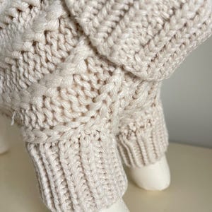 Pull pour chien en laine mélangée tricoté à la main - Pull en maille torsadée beige crème