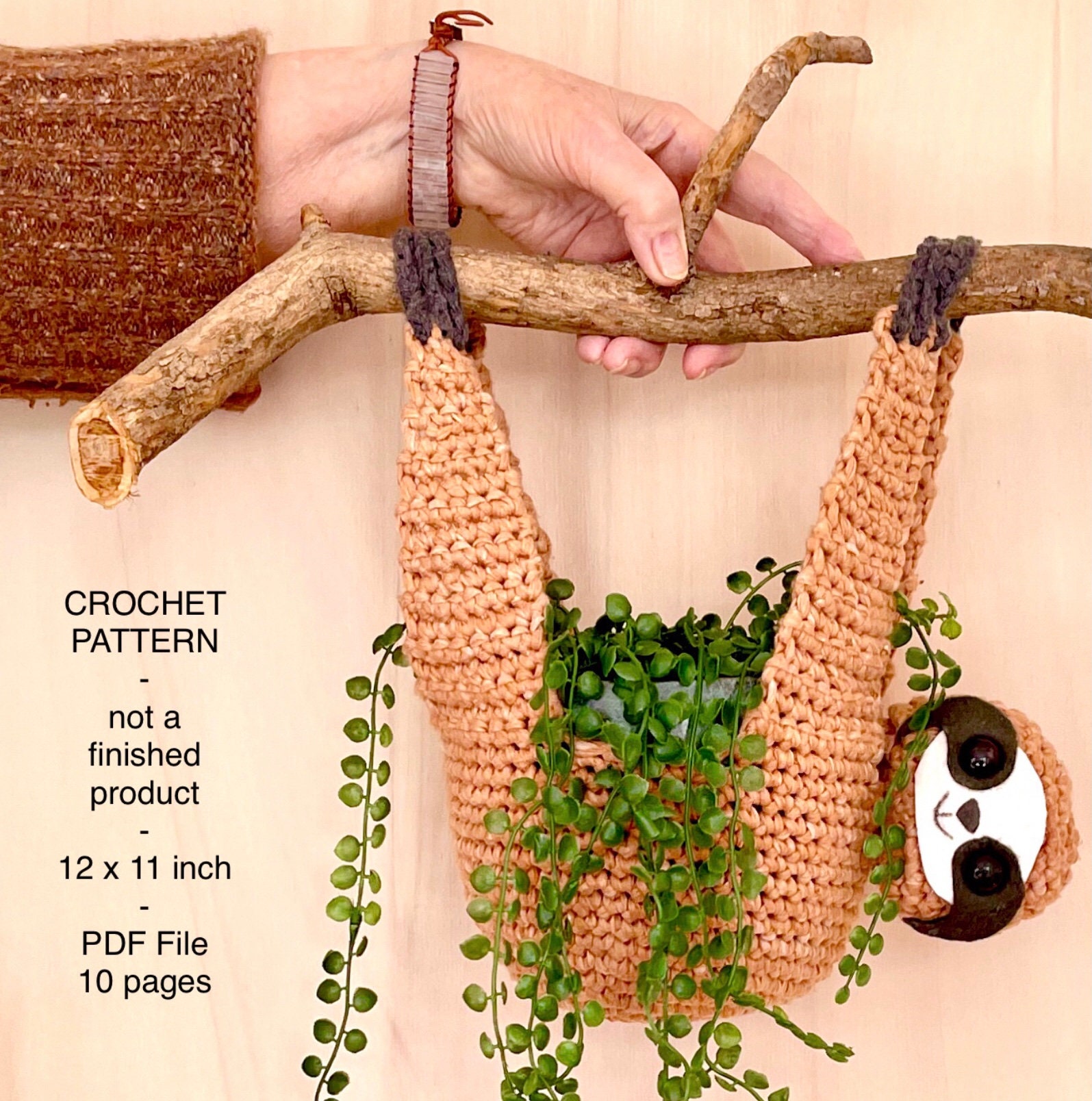 Digital download (1 PDF: English ) - Sloth Planter/Plant Hanger
