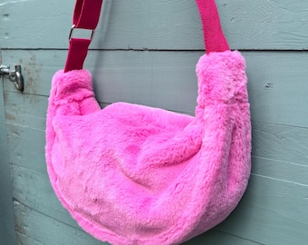 Pink faux fur cross body bag. Fabulous vintage 70s floral  lining. Two slip pockets. Eco, upcycled fabric.