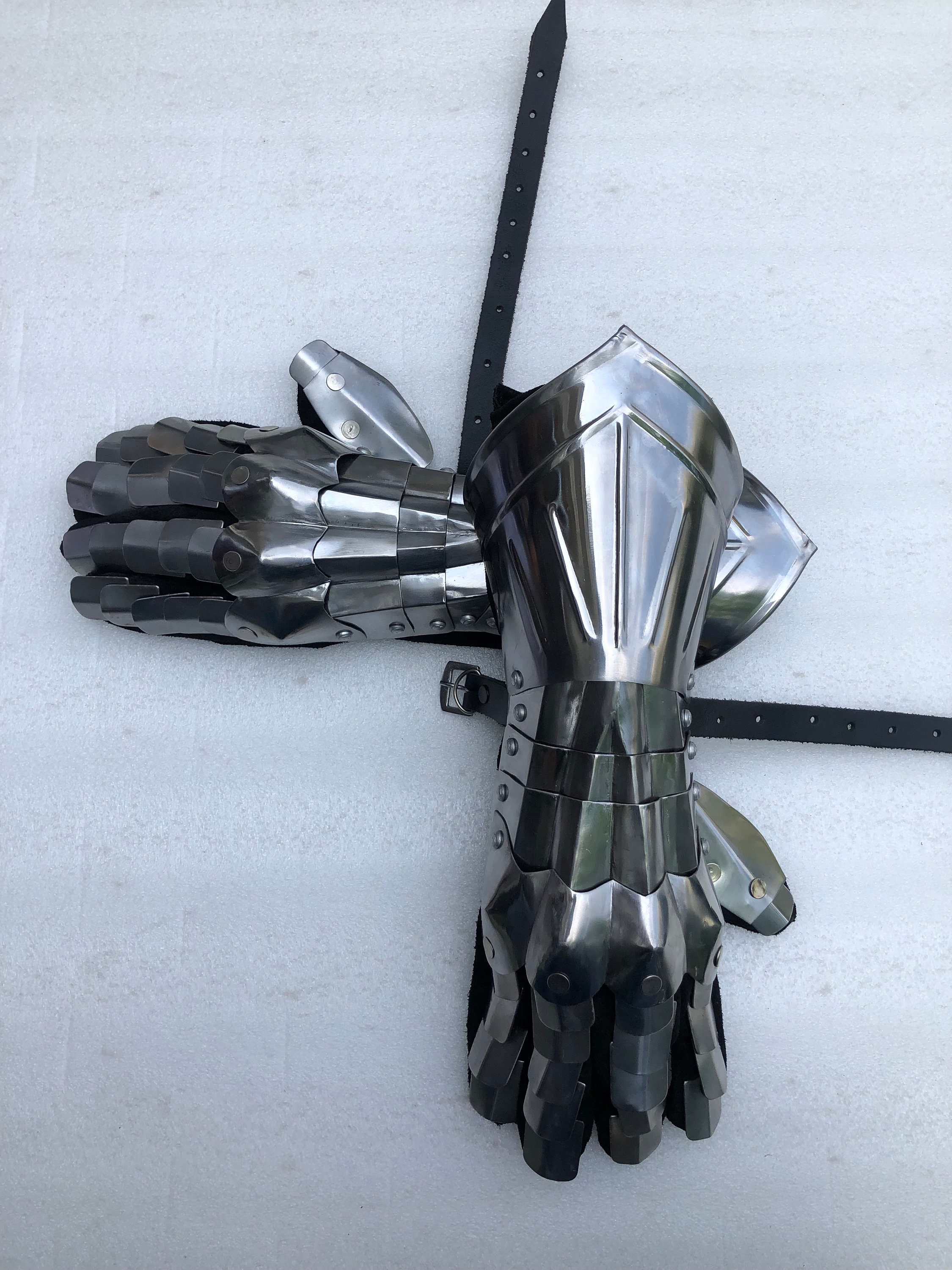 Handmade Steel Knight Gauntlets: Functional Medieval Armor, Cosplay ...