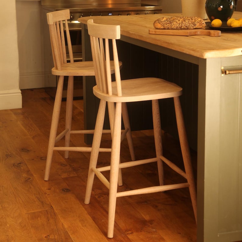 Scandinavian Nordic Mandal Bar Stool with Back for Kitchen Counters and Breakfast Bars, Finished in Natural Colours Bild 9