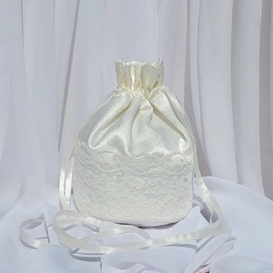 Klassische Ivory Satin Brauttasche Brauttasche Hochzeitstag Bild 1