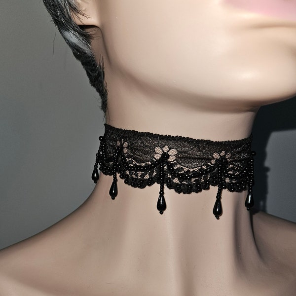 Black Hand Beaded Lace choker Necklace Gothic Ladies Victorian Costume