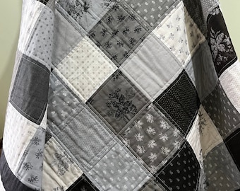 Handmade patchwork lap quilt/throw 100% cotton fabrics and machine quilted