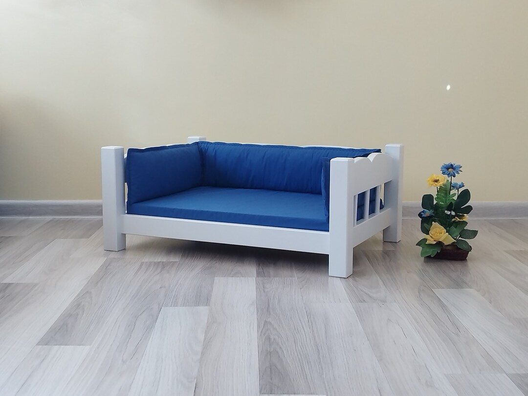 Wooden Bed for Dogs and Cats, Wooden Pet Furniture, Wooden Dog Bed, Wooden Cat Bed, Model Timi