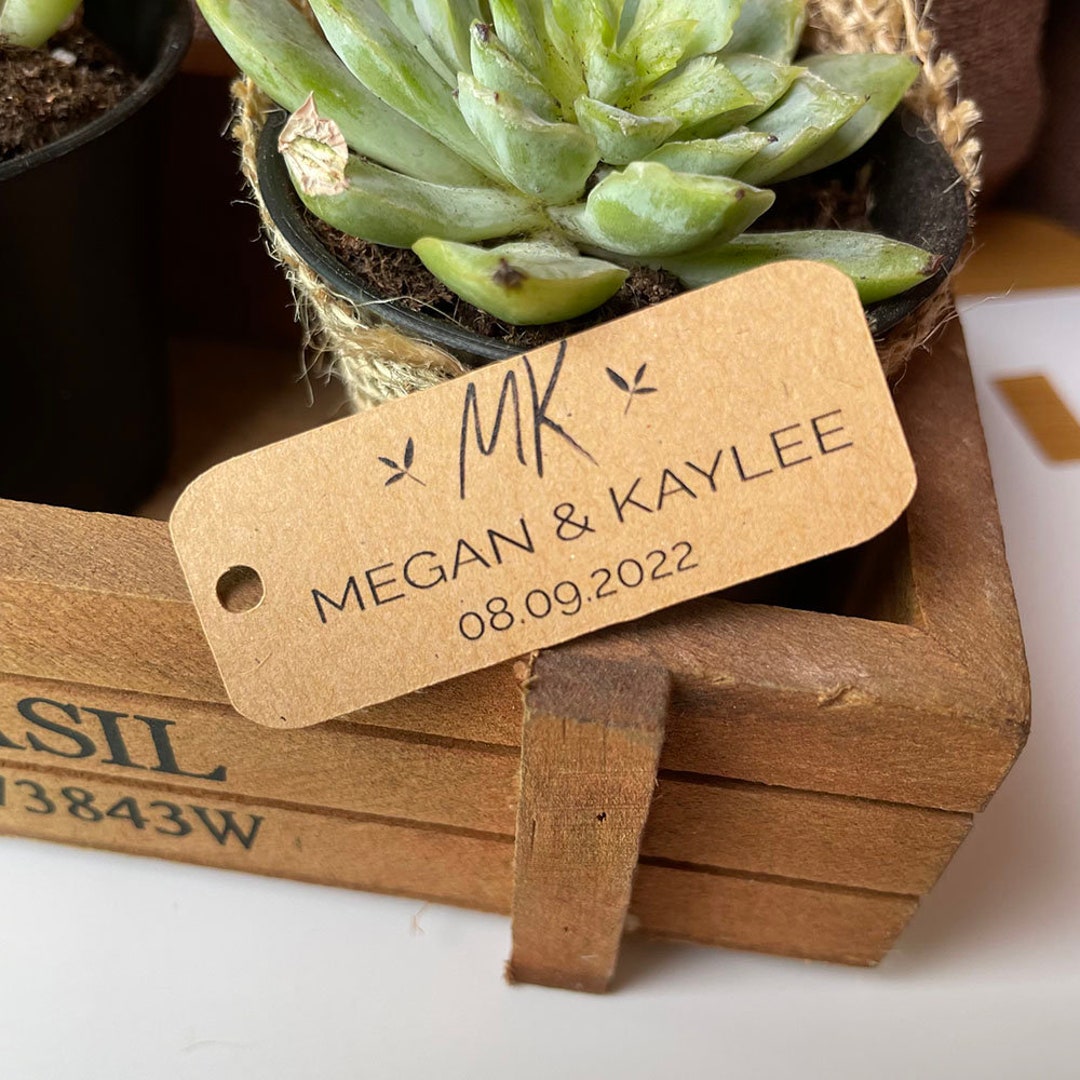 Personlized Mini Wedding Favor Tags Label With Holes/ Custom Name