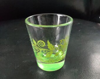 Uraniumglass  0,10L Grünes Uranglas 