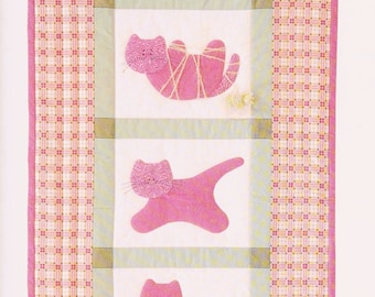 Cats quilt sewing pattern Baby quilt pattern Kitties quilt Appliqué Size: 21.5 x 38.5 inches Vintage pattern INSTANT DOWNLOAD Digital PDF