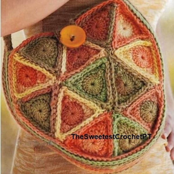 INSTANT DOWNLOAD PDF Granny bag pattern Crochet triangle motif purse Grannies bag Crochet patterns Aran 10 ply yarn