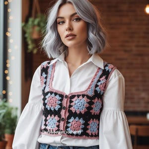 Vintage 70s Granny squares vest crochet pattern U-Neck waistcoat for women 4 Sizes Worsted yarn INSTANT DOWNLOAD PDF