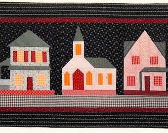 Christmas village quilt sewing pattern Wall hanging Home for the Holidays Home decor DIY 21 x 42 inches Vintage pattern INSTANT DOWNLOAD Pdf