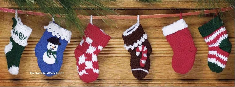 39 Christmas Stocking Crochet Patterns for Handmade Holiday Keepsakes 18 6 Mini Christmas stockings crochet patterns Holidays