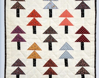 Pine tree wall hanging pattern Christmas small quilt sewing Holiday Home decor DIY 24 x 26 inches Vintage pattern INSTANT DOWNLOAD Pdf