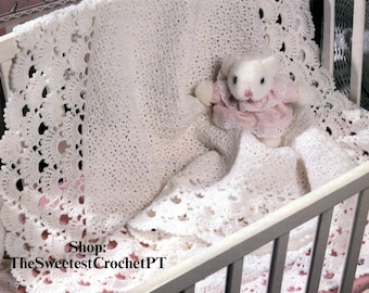 Baby blanket crochet pattern PDF Gift or baptism blanket  Shell stitch Vintage 90s Instant download 32x44" Sport 5 ply yarn DIGITAL