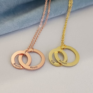 Personalized Circle Necklace,Ring Necklace,  Linked Circles Necklace,Custom Name Necklace,Interlocking Family Circles Necklace,Gift for Her
