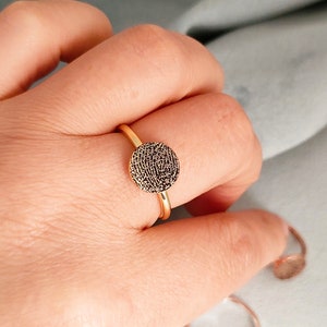 Anillo de escritura a mano, joyería con huella dactilar conmemorativa, anillo con huella dactilar real, alianzas de boda, anillo de eternidad, anillo apilable con nombre, regalo del día de la madre