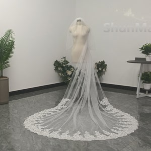 Vintage Cathedral White Ivory Lace Veil Wedding Two Layer Blush Veil Elegant Bridal Lace Tulle Veil With Comb