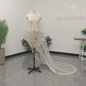 Wedding Beaded Lace Veil Elegant Bridal One Piece Draped Veil Luxury Cathedral Wedding Ivory Pearl Veil