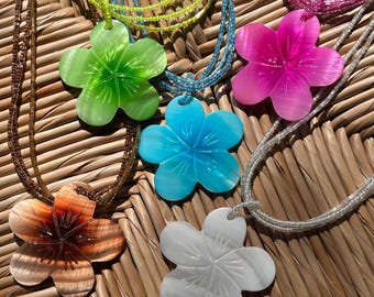 Vintage Nacre Shell Necklace | Statement Necklace | Gyaru | Tropical | Coconut Girl | Y2K Aesthetic | 2000s Jewelry | Vintage Jewelry