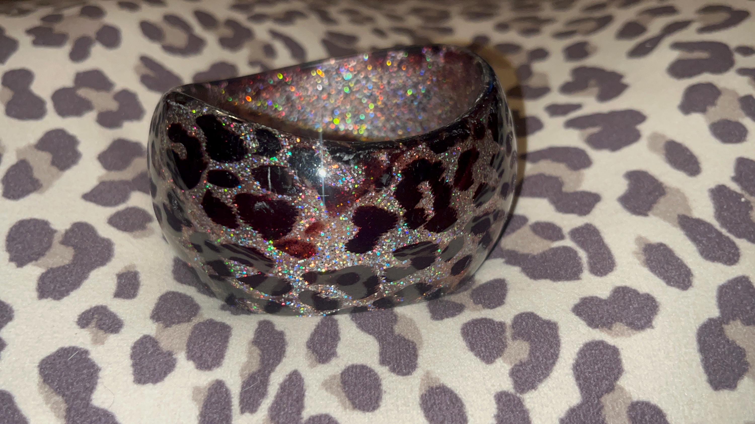 Y2K Large Zebra Bangle Bracelets | Nostalgic | Early 2000s