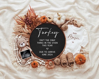 Thanksgiving Pregnancy Announcement Digital, Fall Baby Announcement for Social Media, Gender Neutral, Editable Template, Instant Download