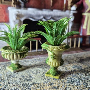 Urn planters for dollshouse 1/12 scale