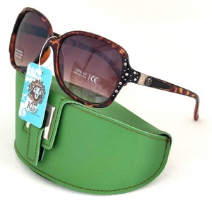 Brand new Oversized kleo Designer Rhinestone Celebrity brown tortoise SUNGLASSES Shades Eyewear GREEN case Holiday Festival Fashion UK