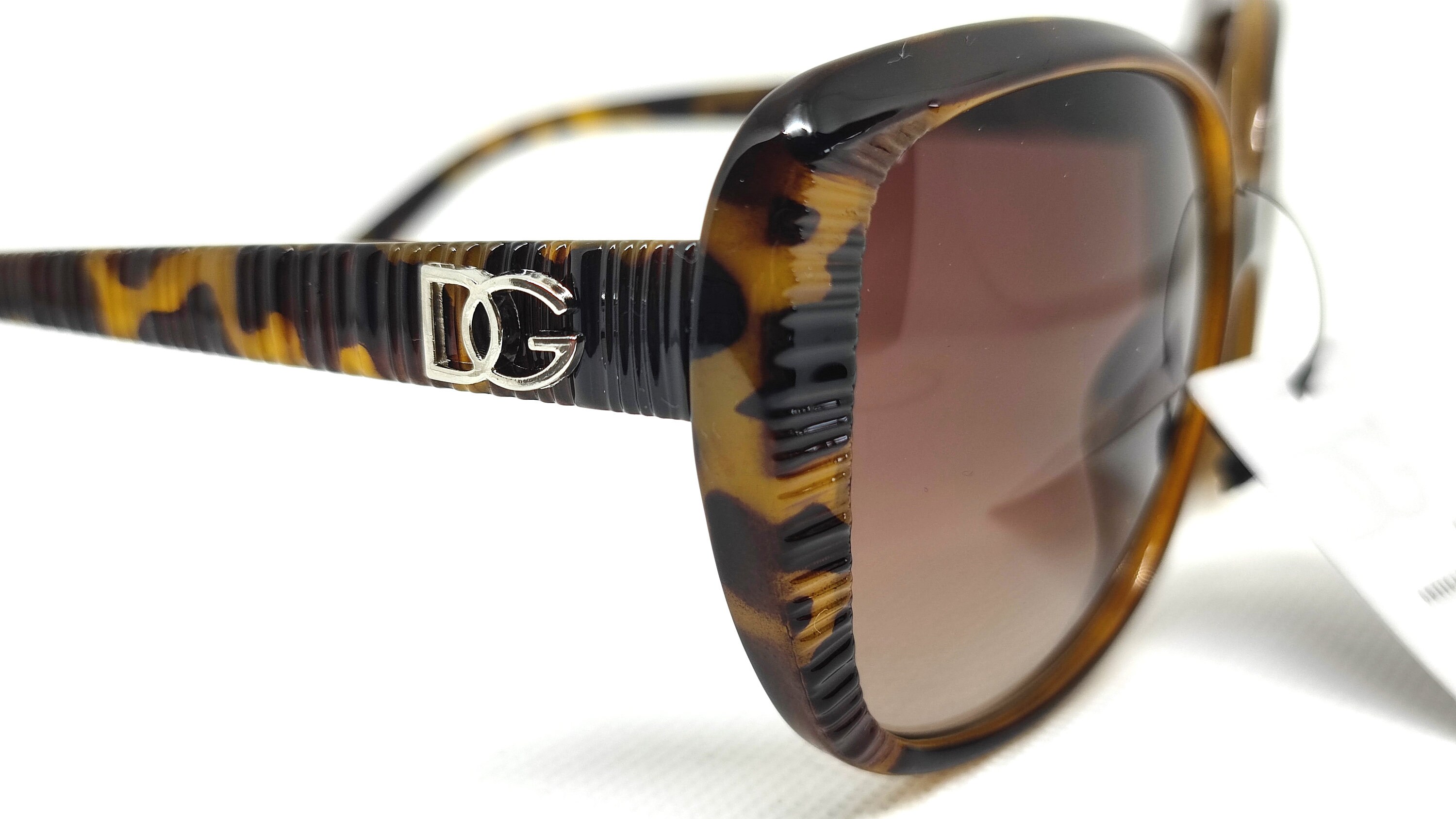 Stylish Brown Butterfly Sunglasses NWT Brown Butterfly Kensington Sunglasses | Kurt Geiger main image 2