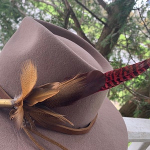 Hat Feathers, Feathers for Hat, Dried Flowers and Feather Accent, Feathers  for Fedora, Cowboy Hat, or Floppy Hat Lime Green 