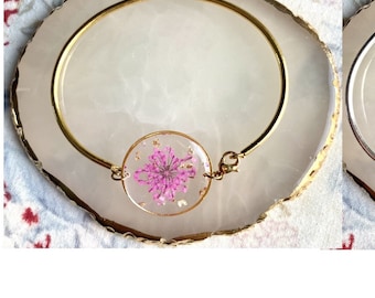 Adjustable bracelet with inlay of dried flowers Customizable - Resin and dried flowers - handmade - artisanal creation