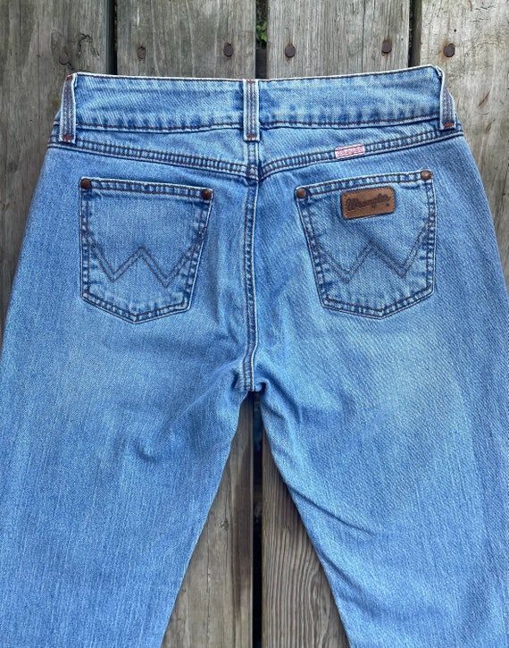 Wrangler Premium Patch Women’s 31W Jeans | Pink S… - image 7
