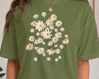 Wild Daisy Shirt, Botanical Flower Tee, Oxeye Daisy Floral T-Shirt, Watercolor Wildflower Graphic, Cottagecore Nature Gift for Women