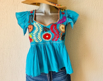 Mexikanische handgemachte Bluse, Handstickerei ROKOKO-Technik, mexikanische Mode, besticktes Top, Vintage-Top, typisch mexikanisches Top, Frida Kalho.