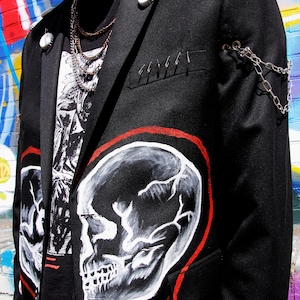 SKULL LOVE Upcycled unisex blazer sustainable clothing punky style handpainted image 4