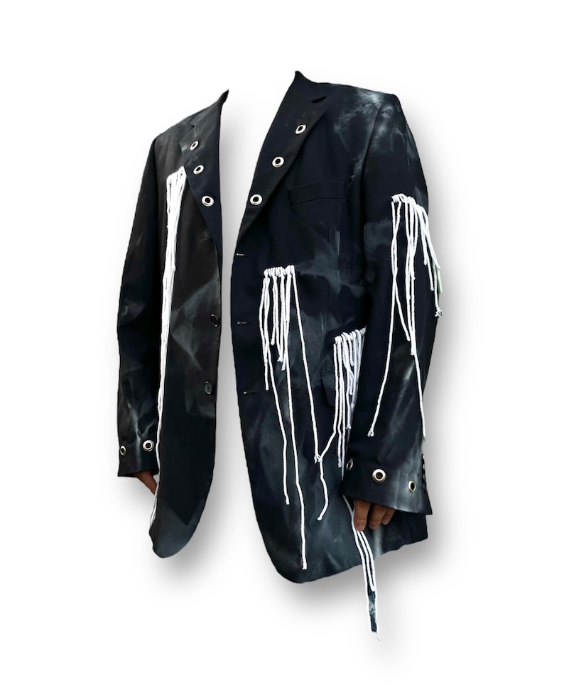 HANGING Upcycled unisex Blazer Custom Blazer Hanging Threads Design Punky Style batiqued/besprüht Bild 1