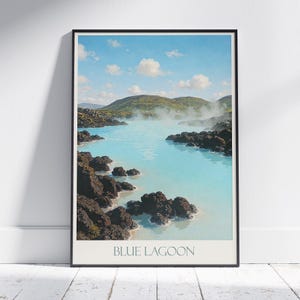 Poster di viaggio Laguna Blu, Islanda / Stampa artistica di spa geotermica / Decorazione murale con paesaggio vulcanico / Arredamento di ispirazione nordica