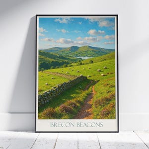 Poster di viaggio di Brecon Beacons, stampa di paesaggi gallesi / stampa murale di campagna serena / stampa di prati di pecore per la casa