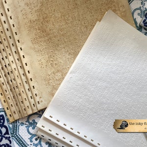 Papel Braille Vintage / Liso o teñido color café expreso / 5 páginas / Papel Vintage, Diarios Basura, Materiales para Diarios Basura, Técnica Mixta