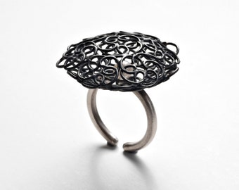 Oxidized Silver Filigree Ring with a Pearl Inside, Adjustable Delicate Lace Ring, Modern Filigree, Special Gift for her