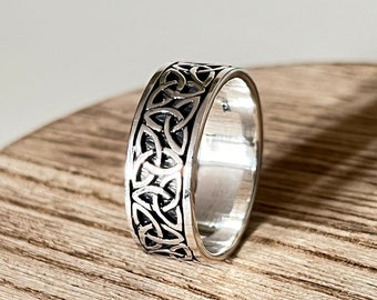 Sterling Silver Celtic Trinity Band