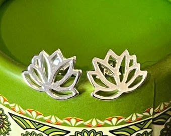 Sterling Silver Lotus Stud earrings