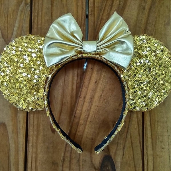 Gold Mickey mouse Minnie mouse ears